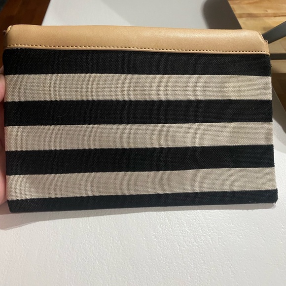 Stella and dot clutch purse - Picture 2 of 4